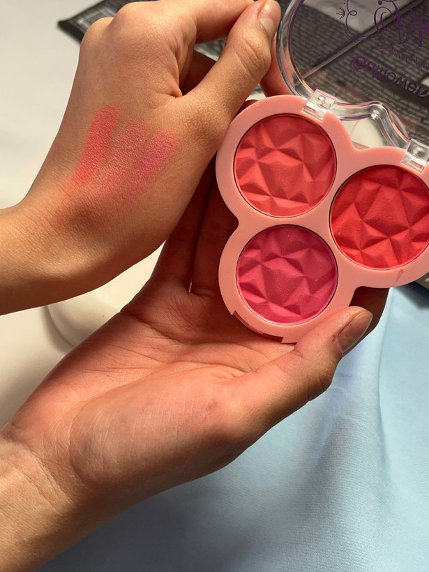 پالت رژگونه ی ۳ رنگ